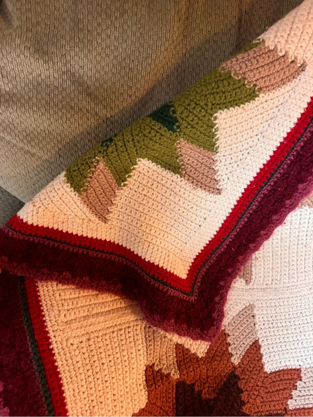 Handmade crochet point stars afghan blanket 77.5 by 45